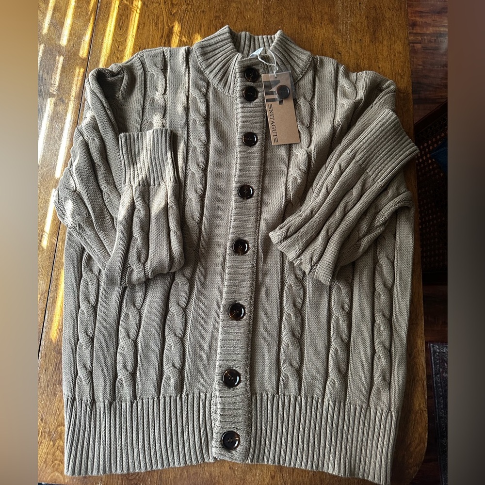 MEN’S TAN CABLE KNIT SWEATER - NWT - SIZE XXL